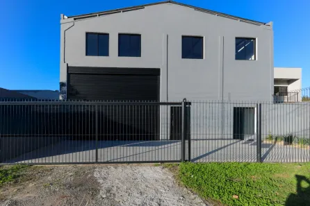 Galpão/Depósito/Armazém para alugar, 421m² no Mathias Velho, Canoas