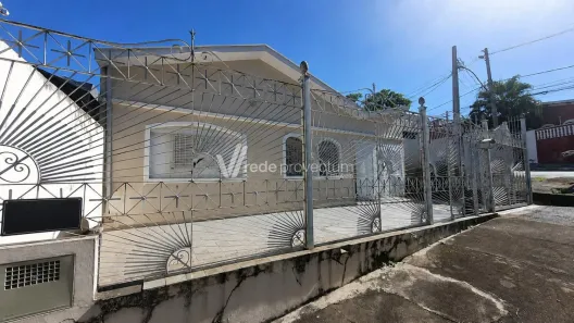 Casa com 3 Quartos à venda, 181m² no Parque São Quirino, Campinas