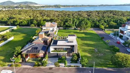 Casa com 4 Quartos à venda, 394m² no Lagoa da Conceição, Florianópolis