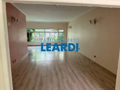 Casa com 5 Quartos à venda, 382m² no Vila Gilda, Santo André