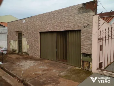 Casa com 3 Quartos à venda, 250m² no Conjunto Guanabara, Uberaba