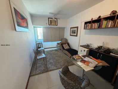 Sala Comercial à venda, 32m² no Santa Lúcia, Vitória