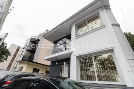 Casa com 3 Quartos à venda, 306m² no Santa Cecília, Porto Alegre