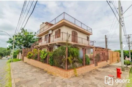 Sobrado com 3 Quartos à venda, 200m² no Vila Nova, Porto Alegre