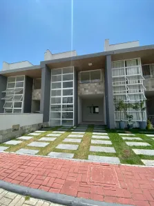 Casa de Condomínio com 4 Quartos para alugar, 150m² no , Eusébio