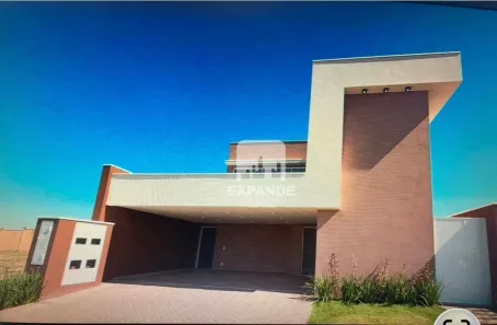 Sobrado com 4 Quartos à venda, 266m² no Residencial Primavera, Piratininga
