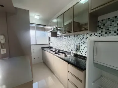 Apartamento com 2 Quartos para alugar, 50m² no Camaquã, Porto Alegre