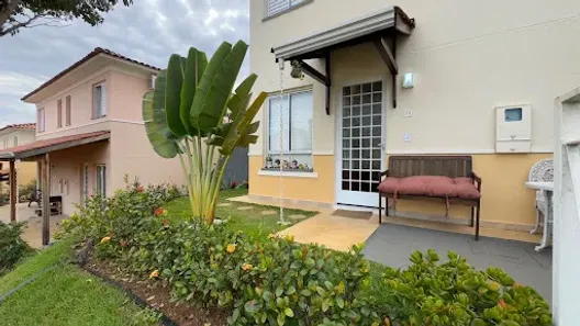 Casa de Condomínio com 2 Quartos para alugar, 87m² no Vossoroca, Votorantim