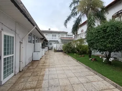 Sobrado com 3 Quartos à venda, 185m² no Jardim Santa Maria, Jacareí
