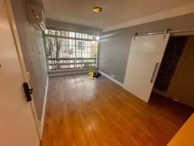 Apartamento com 2 Quartos para alugar, 70m² no Jardim Arpoador, São Paulo