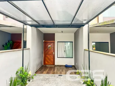 Sobrado com 2 Quartos à venda, 68m² no Vila Nova, Joinville