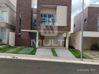 Casa de Condomínio com 3 Quartos para alugar, 142m² no Granja Marileusa, Uberlândia