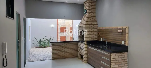 Casa com 3 Quartos à venda, 186m² no Alto Umuarama, Uberlândia
