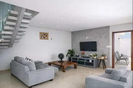 Sobrado com 5 Quartos à venda, 432m² no Aruana, Aracaju