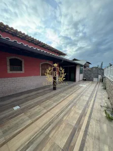 Casa com 3 Quartos à venda, 180m² no Vila Capri, Araruama