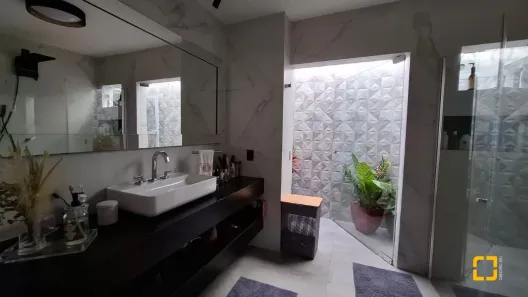 Casa com 6 Quartos à venda, 412m² no Ponta das Canas, Florianópolis