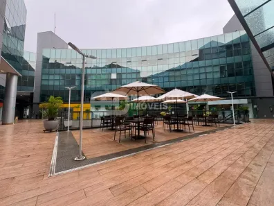 Ponto Comercial à venda, 40m² no Recreio dos Bandeirantes, Rio de Janeiro