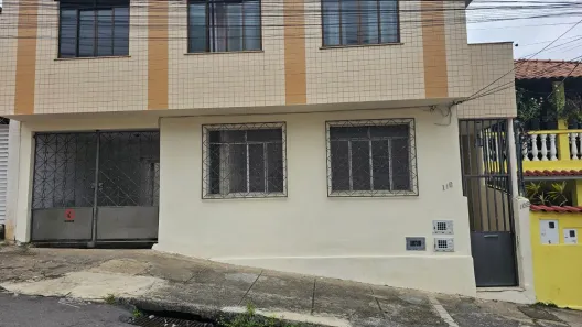 Apartamento com 5 Quartos para alugar, 188m² no Santa Terezinha, Juiz de Fora