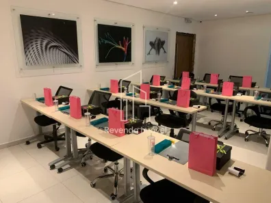 Sala Comercial para alugar, 35m² no Jardim das Acácias, São Paulo