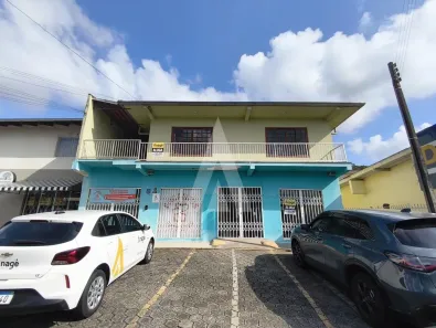 Ponto Comercial para alugar, 152m² no Iririú, Joinville