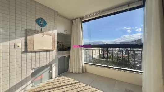 Apartamento com 3 Quartos à venda, 125m² no Coqueiros, Florianópolis