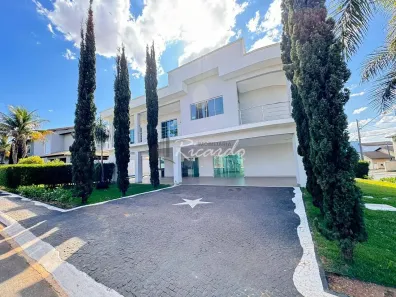 Casa de Condomínio com 5 Quartos à venda, 412m² no Jardins Madri, Goiânia