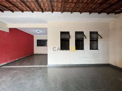 Casa com 3 Quartos à venda, 130m² no Parque Novo Mundo, Americana