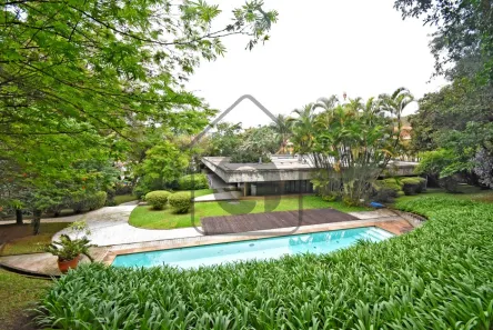 Casa com 3 Quartos à venda, 976m² no Cidade Jardim, São Paulo