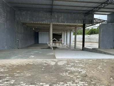 Galpão/Depósito/Armazém à venda, 400m² no Jardim Britânia, Caraguatatuba