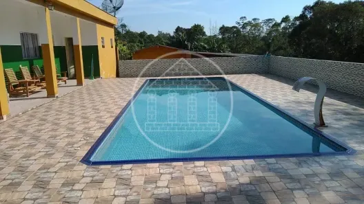 Fazenda/Sítio com 3 Quartos à venda, 250m² no Engenheiro Marsilac, São Paulo