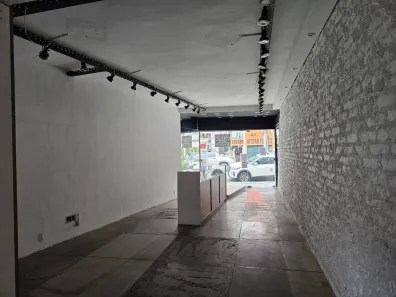 Ponto Comercial para alugar, 54m² no Alto da Serra, Petrópolis