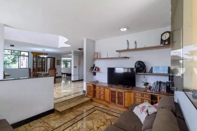 Casa com 6 quartos — Bandeirantes (Pampulha), Belo Horizonte