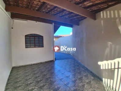 Casa com 3 Quartos para alugar, 100m² no Jardim das Monções, Taubaté