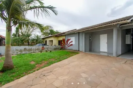 Casa com 5 Quartos à venda, 200m² no Fátima, Canoas