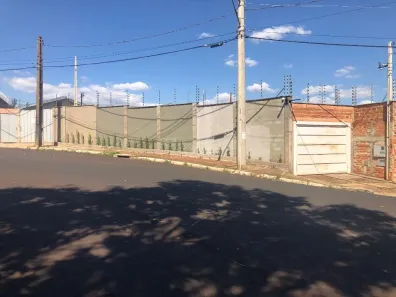 Galpão/Depósito/Armazém à venda, 297m² no Parque Laranjeiras, Araraquara