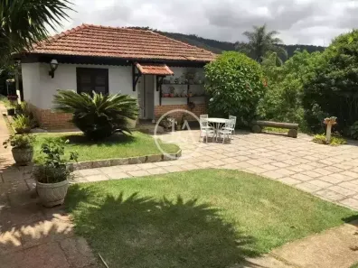 Casa com 9 Quartos à venda, 483m² no , Petrópolis