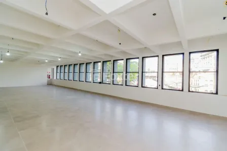 Sala Comercial à venda, 415m² no Centro Histórico, Porto Alegre