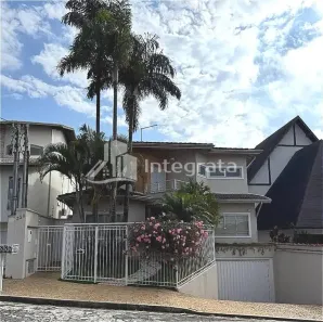 Casa com 4 Quartos à venda, 328m² no Jardim Novo Mundo, Poços de Caldas