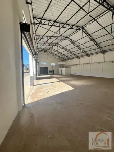 Galpão/Depósito/Armazém para alugar, 444m² no Recreio Estoril, Atibaia