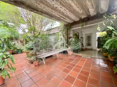 Casa com 3 Quartos à venda, 144m² no Embaré, Santos