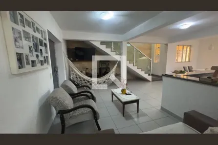 Casa com 4 Quartos à venda, 429m² no Glória, Contagem