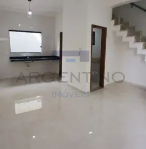 Casa de Condomínio com 2 Quartos à venda, 73m² no Vila Cecília, Mogi das Cruzes