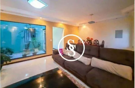 Sobrado com 4 Quartos para alugar, 234m² no Taboão, São Bernardo do Campo
