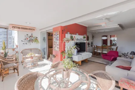 Apartamento com 3 Quartos à venda, 103m² no Rio Branco, Porto Alegre