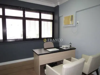 Sala Comercial à venda, 32m² no Centro, Taubaté