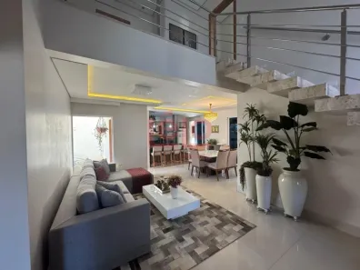 Sobrado com 4 Quartos à venda, 270m² no Jardim Tóquio, Maringá