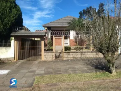 Casa com 3 Quartos à venda, 315m² no Nonoai, Porto Alegre