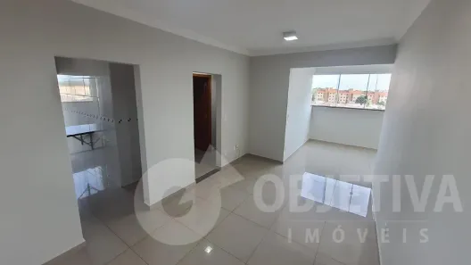 Apartamento com 2 Quartos para alugar, 60m² no Granada, Uberlândia