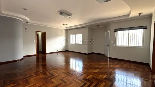 Casa com 3 Quartos à venda, 230m² no Parque Residencial Nardini, Americana