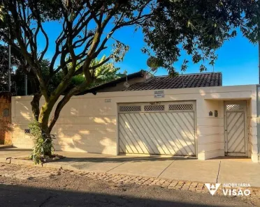 Casa com 3 Quartos à venda, 108m² no Beija-Flor, Uberaba